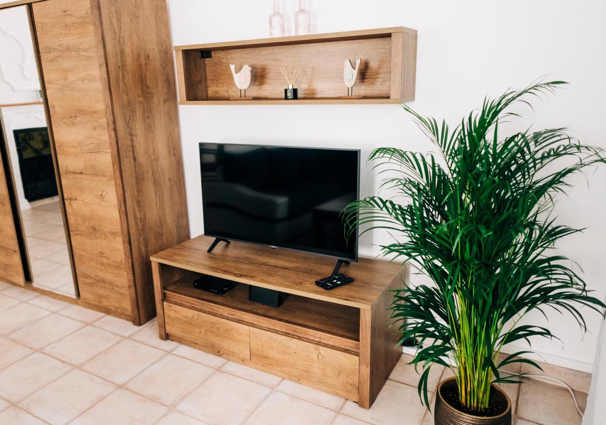 Castle Village Apartment Krasnohorske Podhradie Ngoại thất bức ảnh